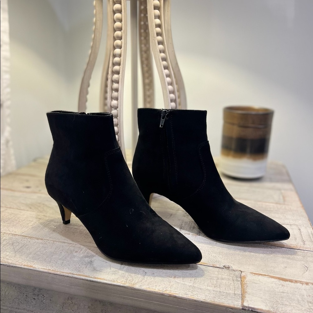 Express heeled boots